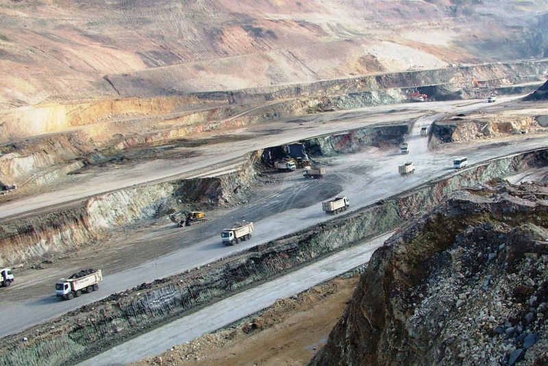Soma Güneykısrakdere açık ocağı ve nakliye yolları